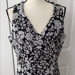 Maggy London Size 12 Floral A Line Dress, V Neck Sleeveless